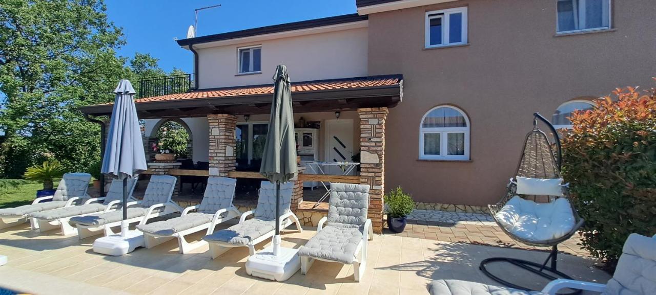 Villa Agava Umag Exterior photo